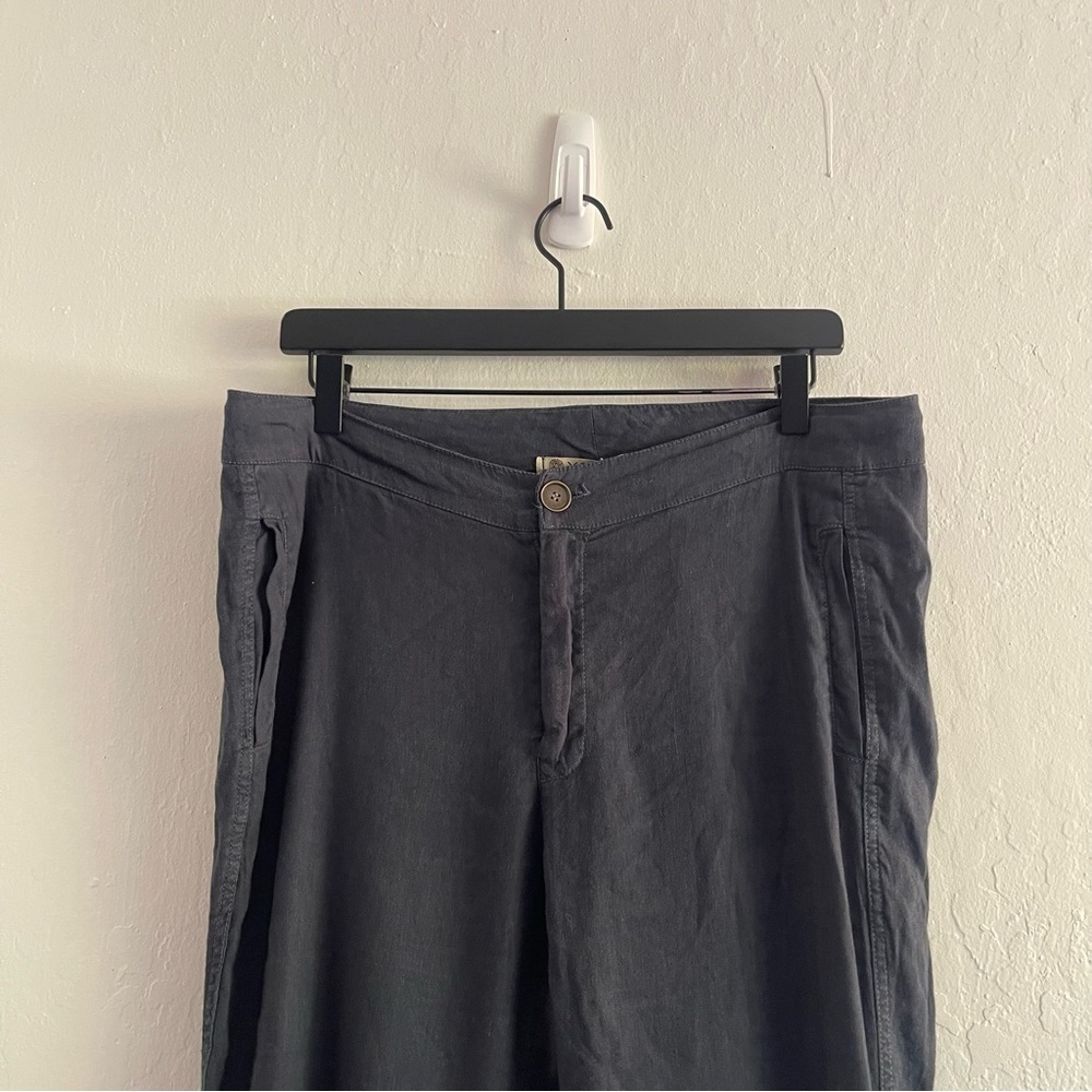 NWT XCVI Dark Blue Lightweight Cuffed Pants Linen Blend Women's Size Large - Picture 3 of 11